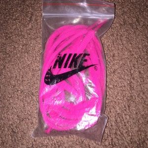 Pink nike roshe run shoe laces